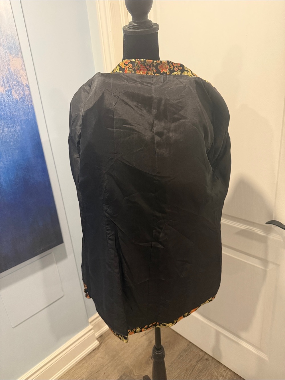 Women's Metallic Brocade Blazer in Gold & Black - Picture 7 of 12